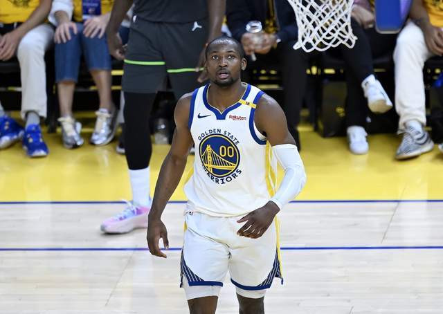 开云官网-一夜3大消息！湖人补强新目标，快船迎重大利好，实力榜更新