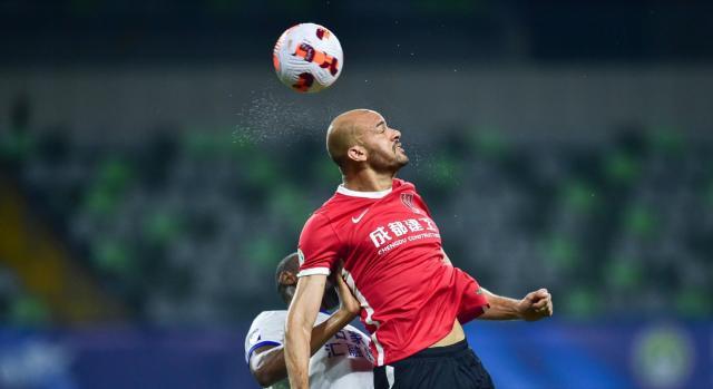 三主力缺席成都收获赛季首分 19射0进球暴露问题